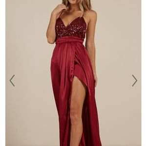Showpo - Carmen Maxi Dress in Wine